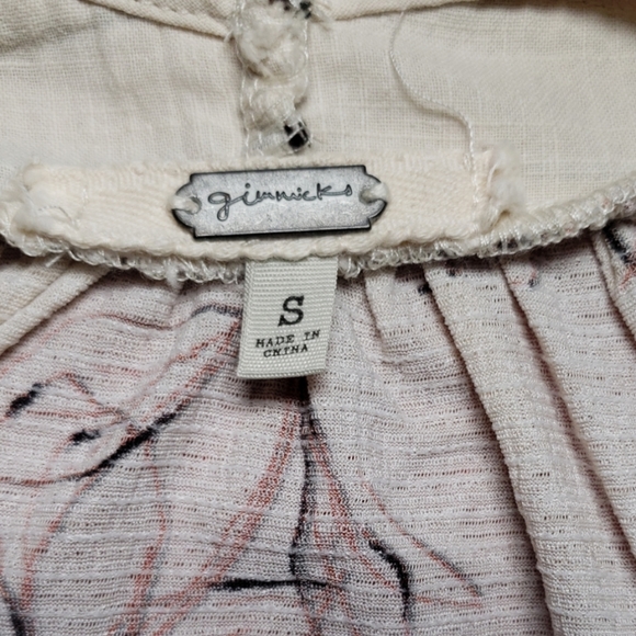 Gimmicks Crochet Kint Surplice Top Size S - Picture 4 of 8